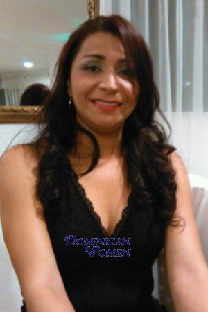 170499 - Yulieth Age: 47 - Colombia