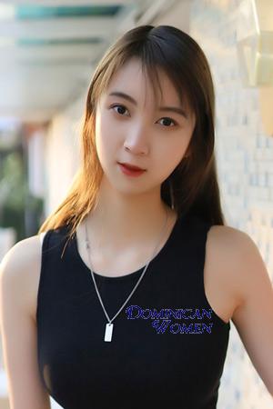 208024 - Xiaojie Age: 21 - China