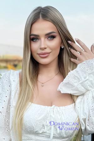 222823 - Illona Age: 23 - Ukraine