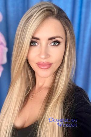 225271 - Valentina Age: 41 - Ukraine