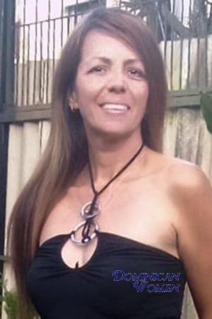 225605 - Silvia Age: 48 - Costa Rica