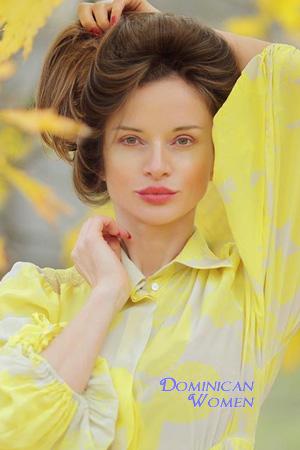 Ladies of Chernivtsi