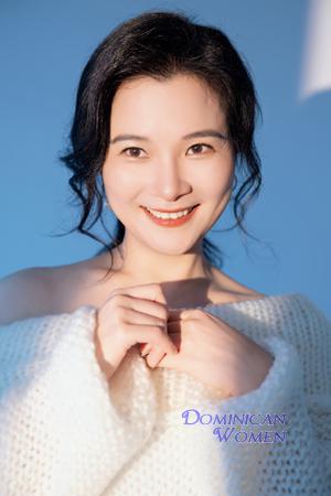 229276 - Sylvia Age: 46 - China